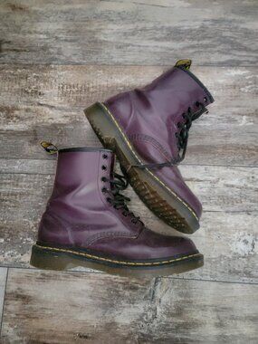 Doc Martens size 8 woman's!